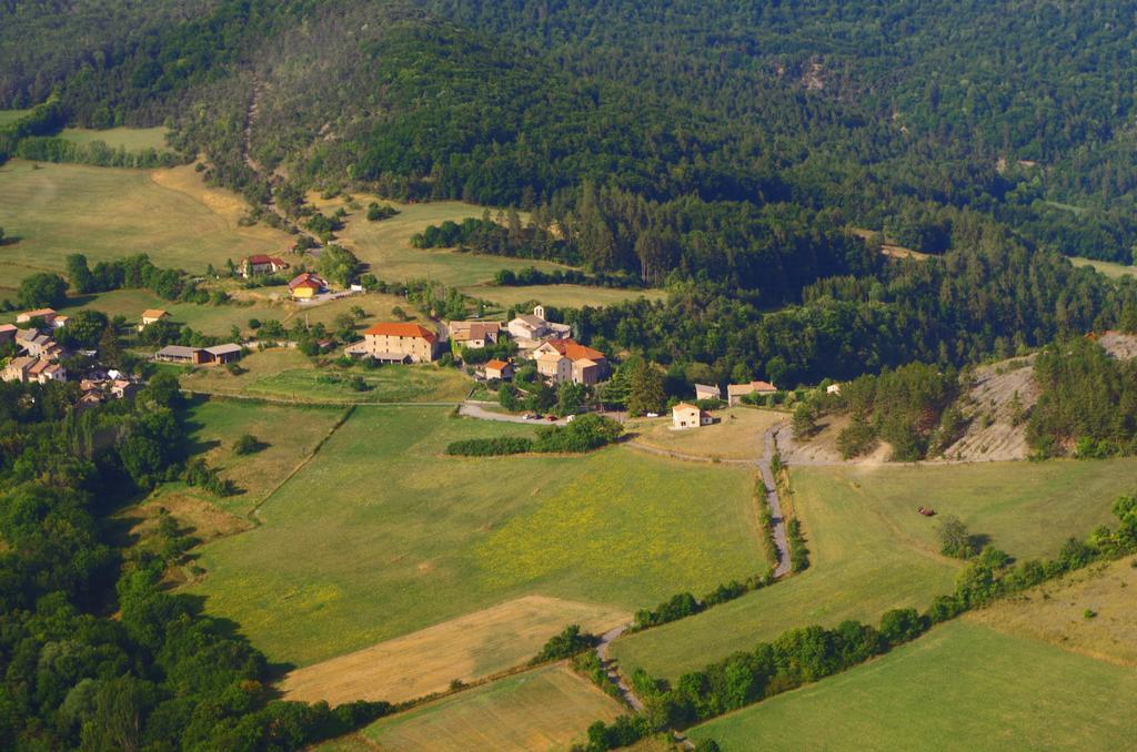 L'Asphodele Bed & Breakfast Venterol  Bagian luar foto